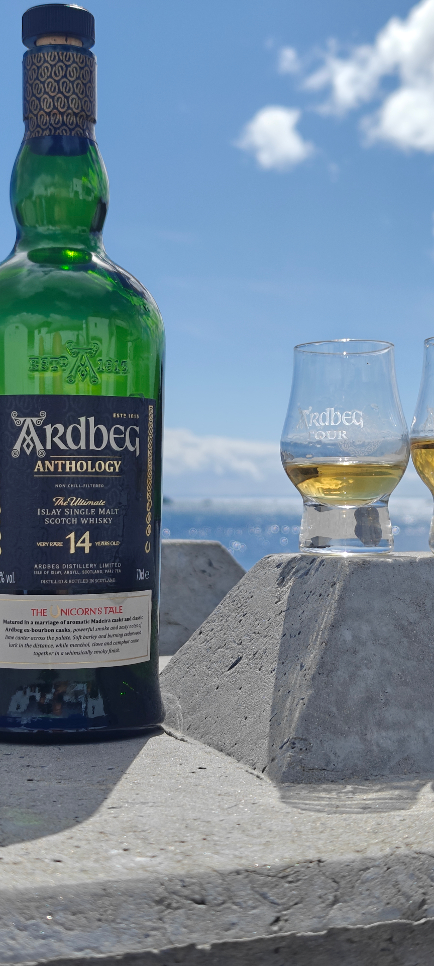Ardbeg Anthology, beton, blauw